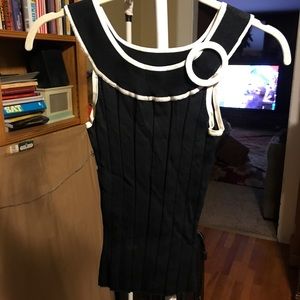 cache stretchy black and white tanktop